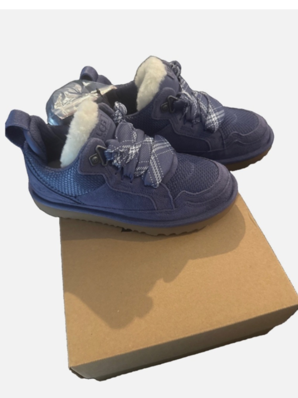 UGG KIDS LOWMEL SNEAKER - 1152410K - DUSTED IRIS Size 1 New Inbox